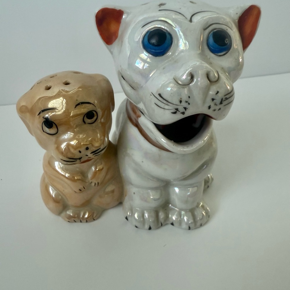Vintage bonzo lusterware dog Salt/Pepper shakers 1930s